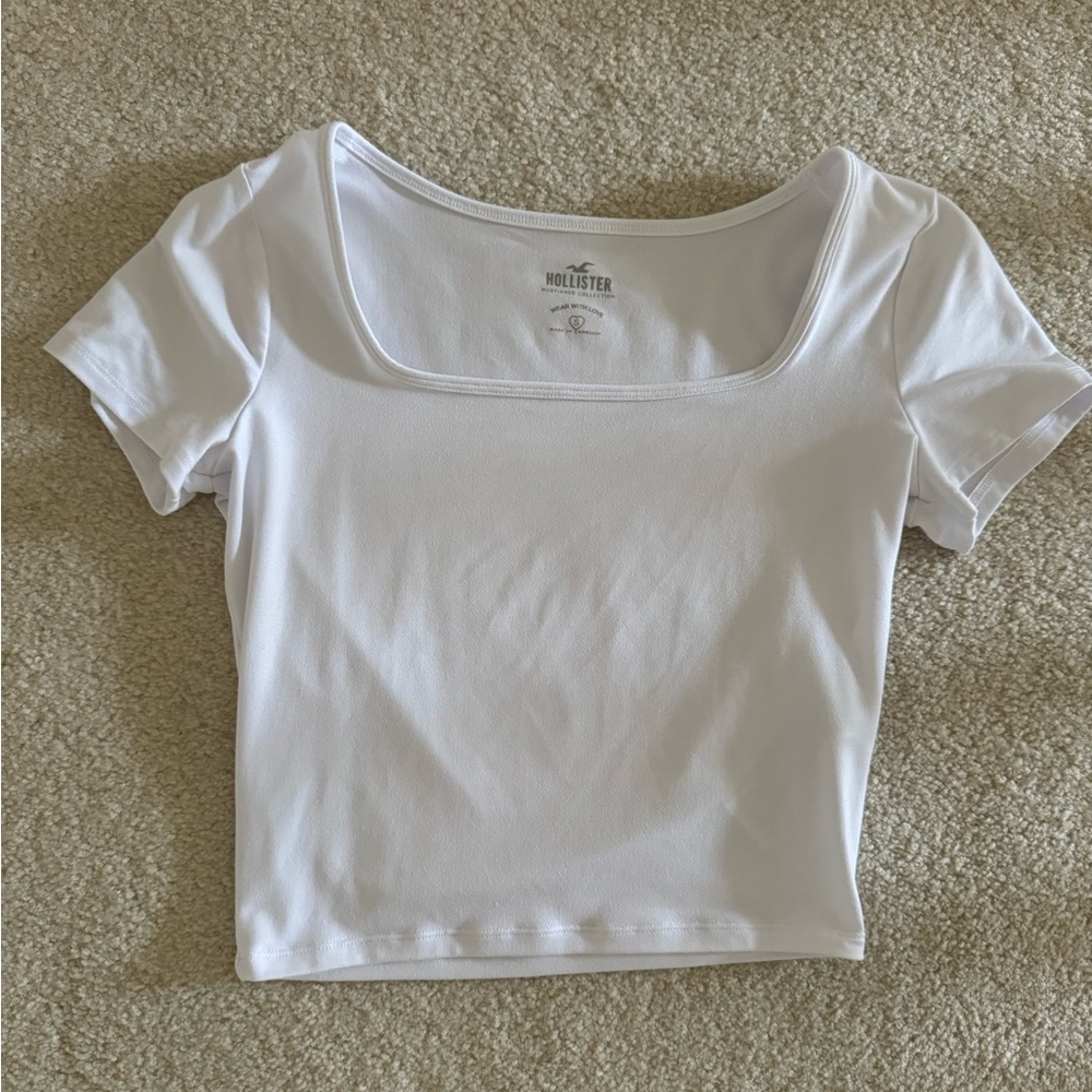 hollister seamless square neck baby tee
